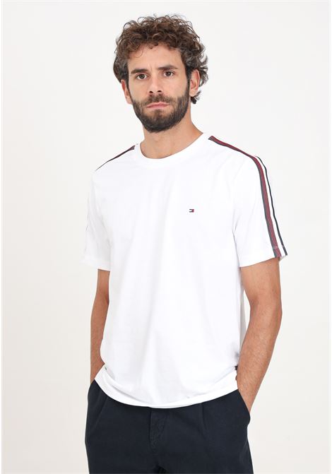 T-shirt a manica corta Global Stripe bianca da uomo TOMMY HILFIGER | MW0MW36207YBRYBR